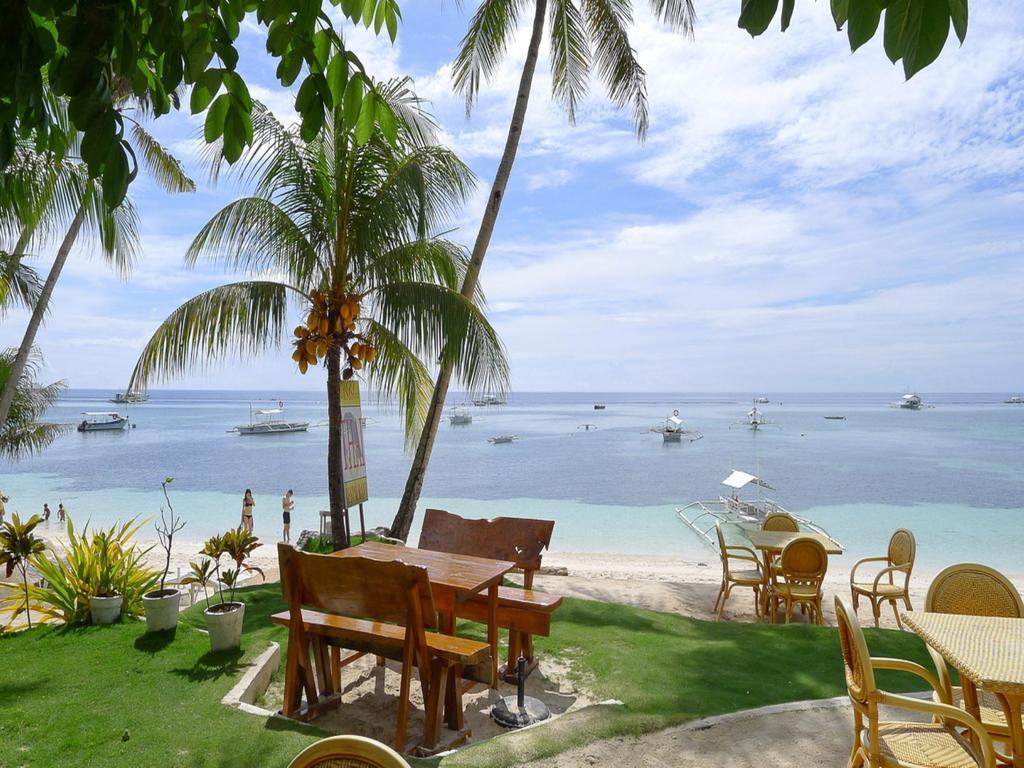 Isis Bungalows Hotel Panglao Exterior foto