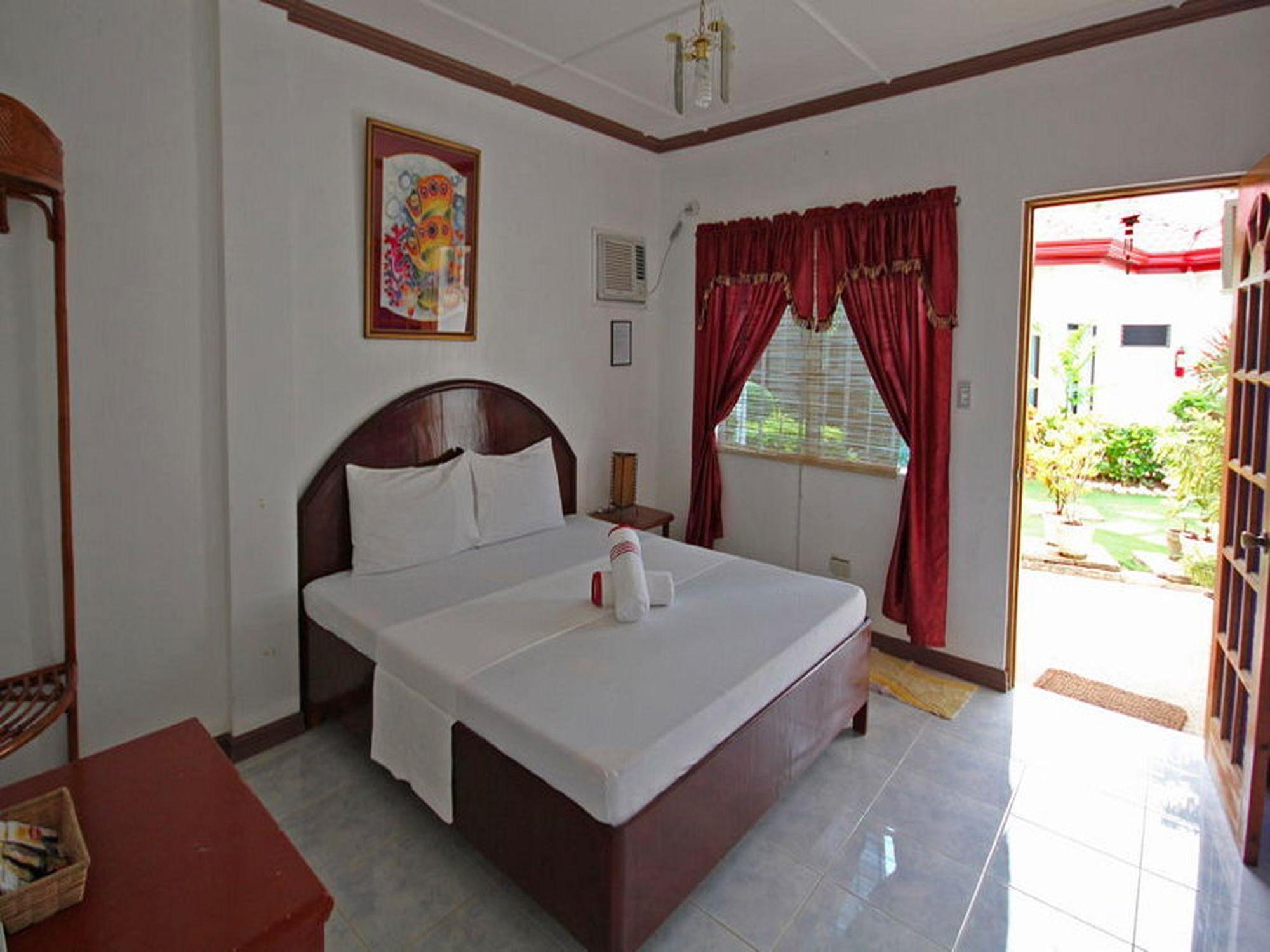 Isis Bungalows Hotel Panglao Exterior foto